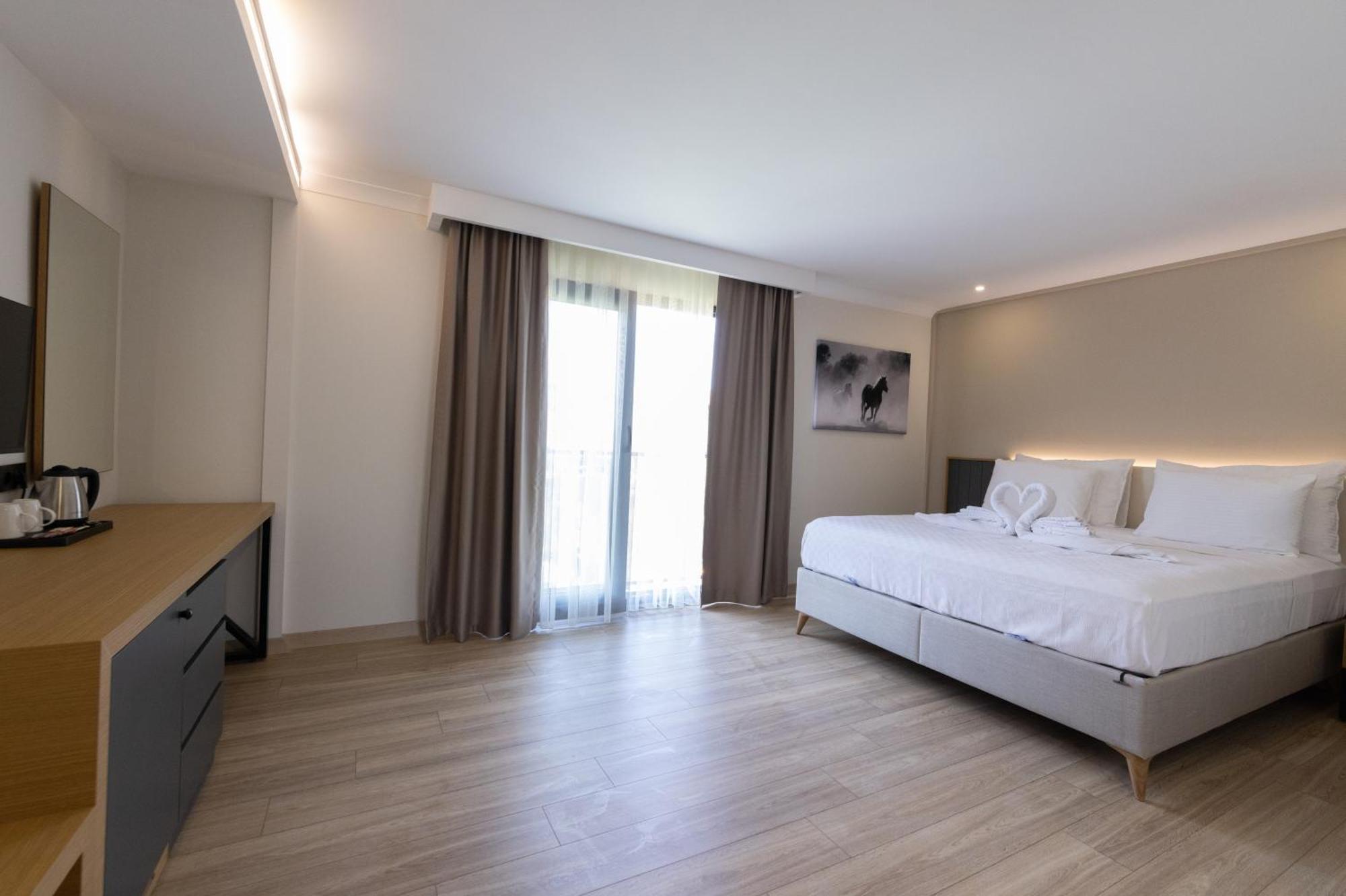 Three Points Hotel Beldibi  Buitenkant foto